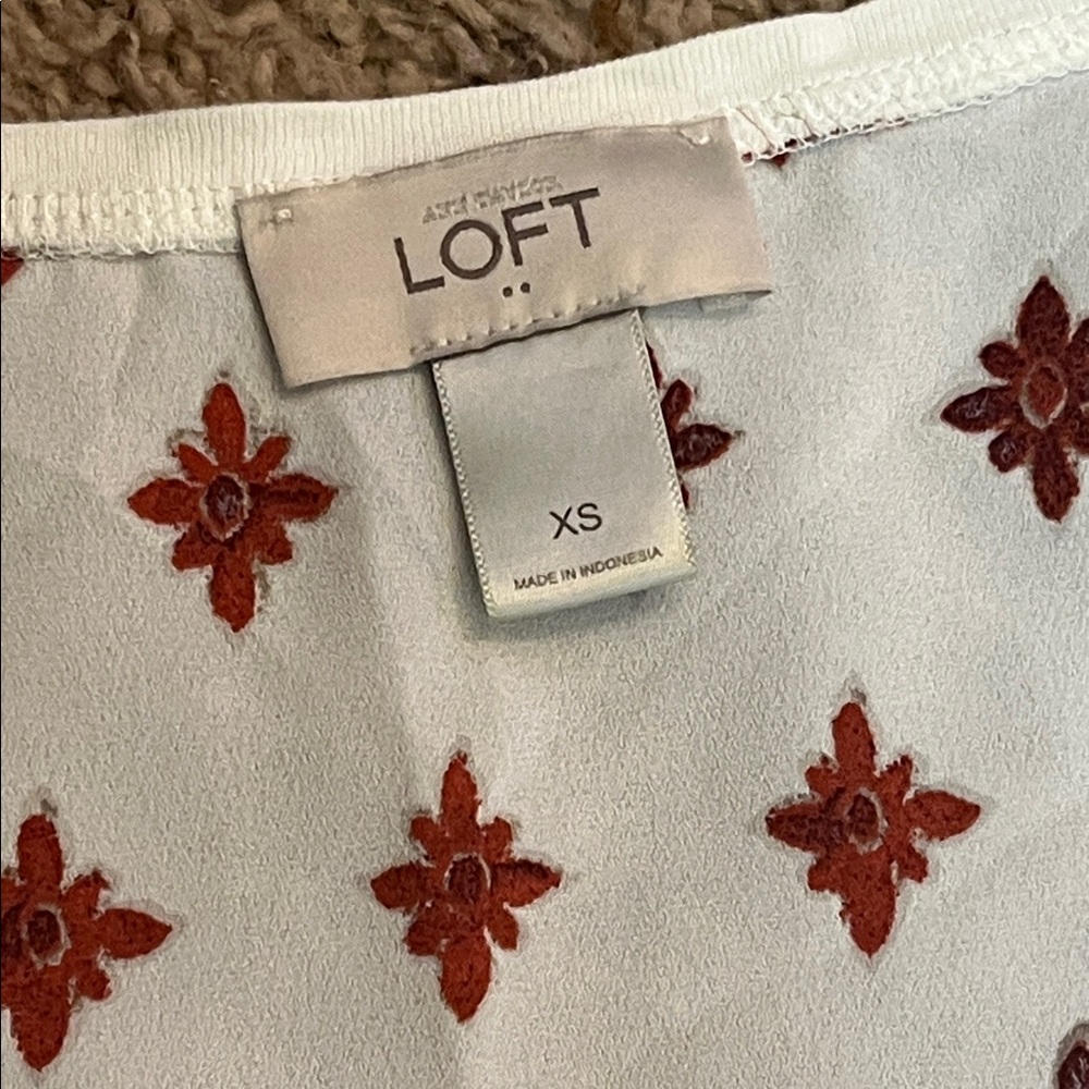 NWOT LOFT White Tank Top with Rust and Brown Star Floral Print - Picture 3 of 6